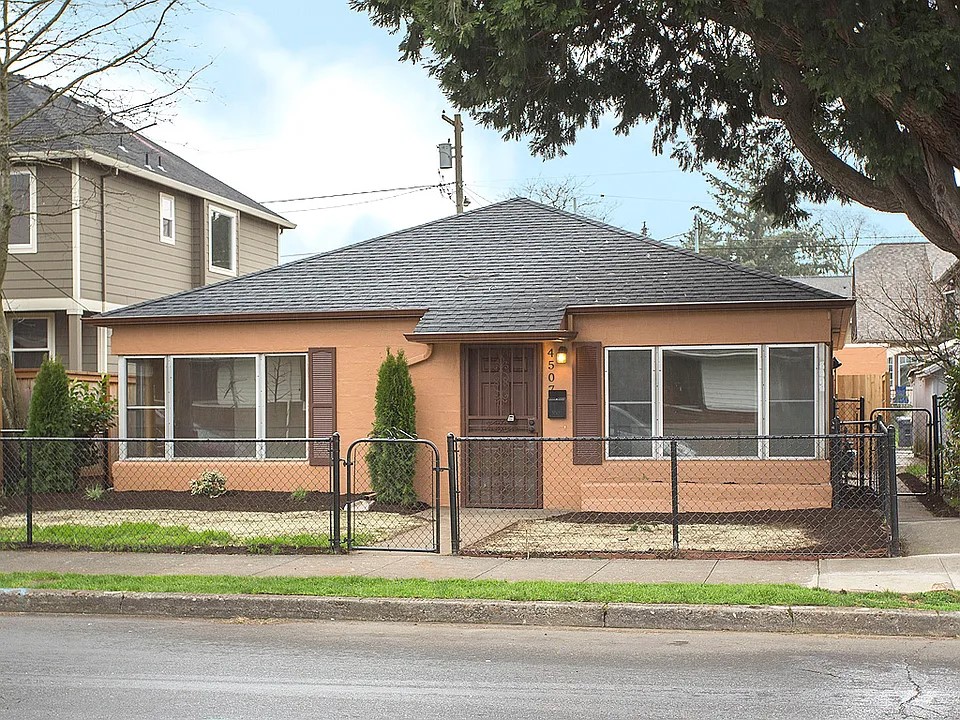 4507 Southeast 67th Avenue